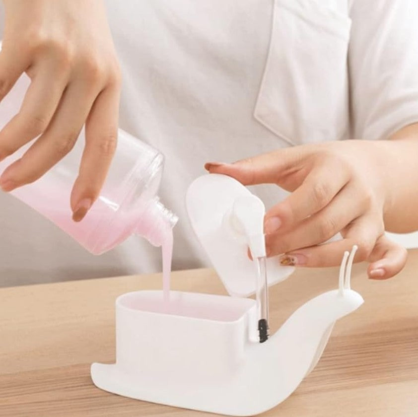 DISPENSADOR DE JABÓN CON FORMA DE CARACOL